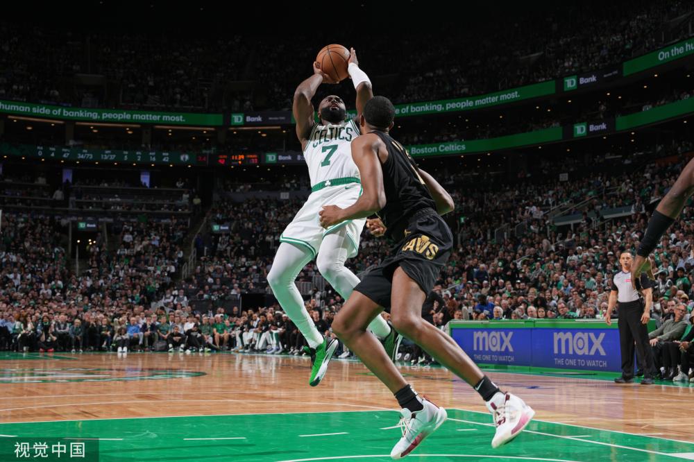 最终以压倒 最终以压倒