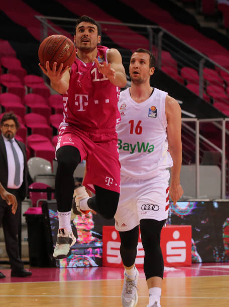 关键时刻被 关键时刻被